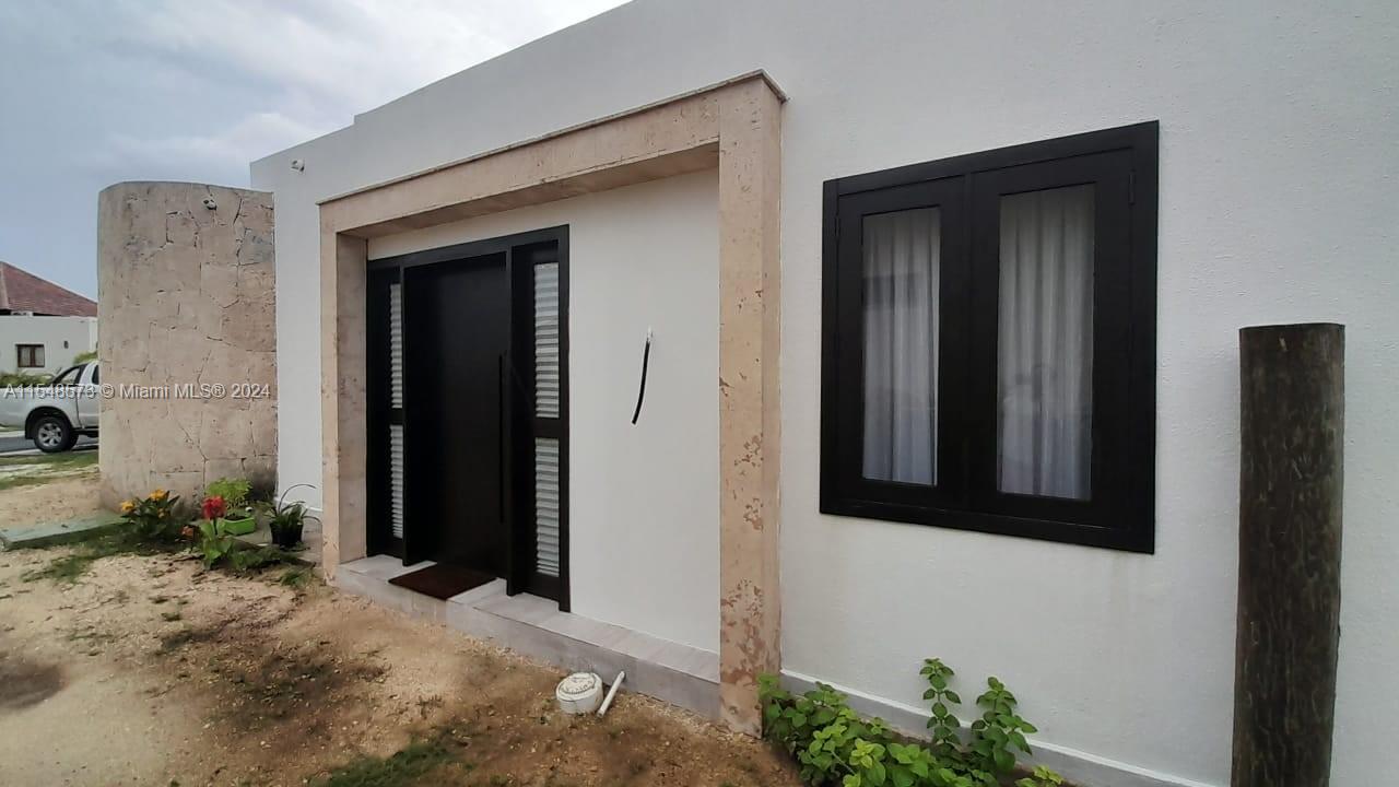 Spectacular Single Family Home